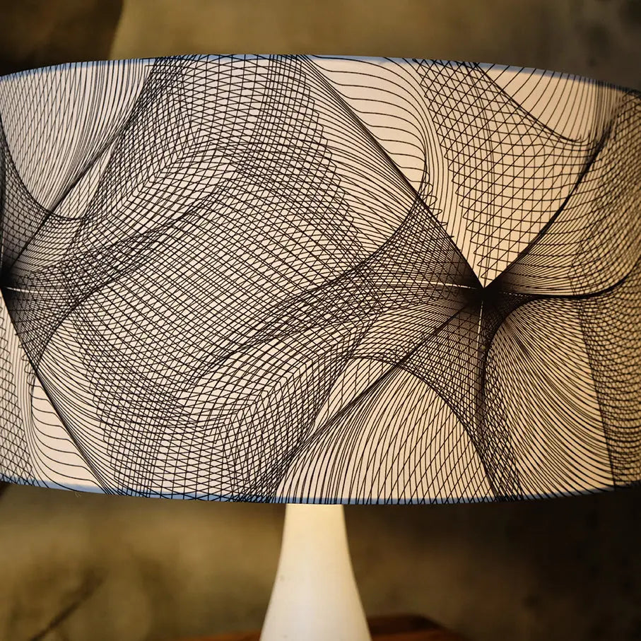 Lampenschirm „Blüte“ – Kunstvolles Design von YAGEMEDIA