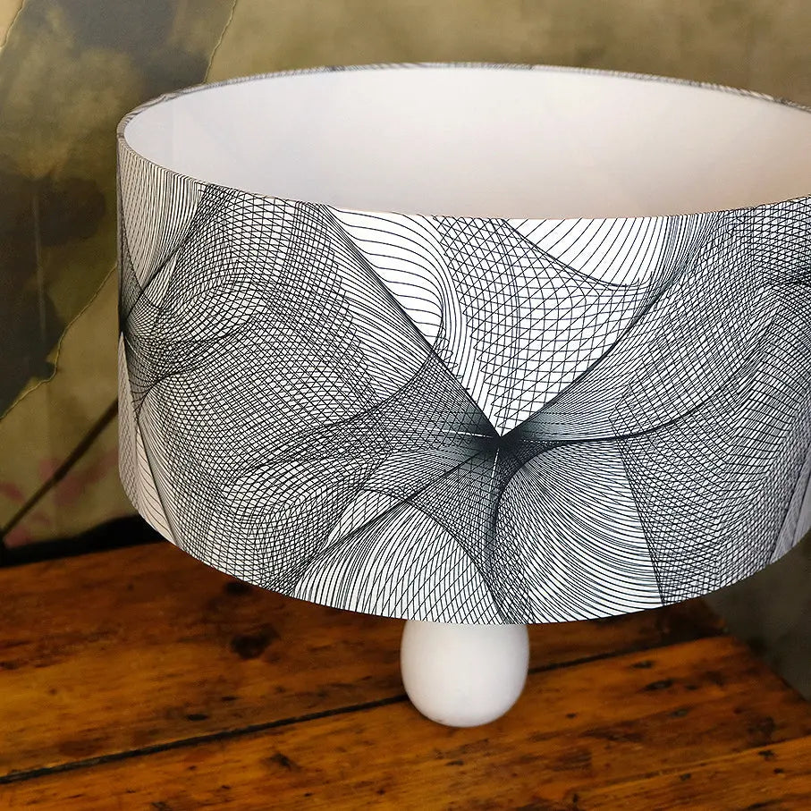 Lampenschirm „Blüte“ – Kunstvolles Design von YAGEMEDIA