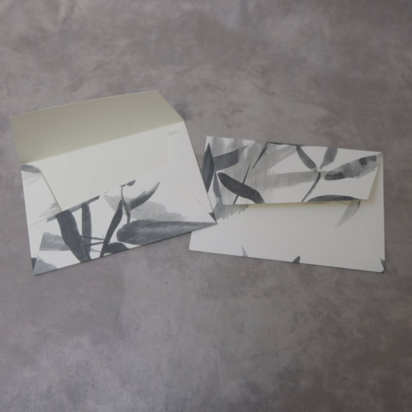 Briefumschläge aus Tapete – 2 Stück, Floral, Bambusstyle mit einzigartigem Charme