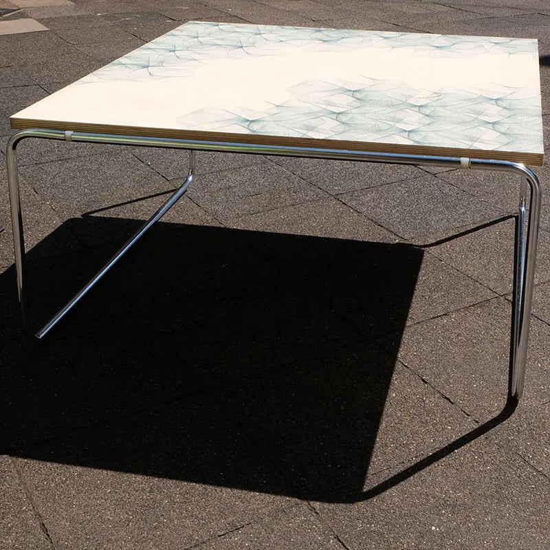 Tisch eckig „Blüte“ – Stilvolles Design trifft moderne Kunst