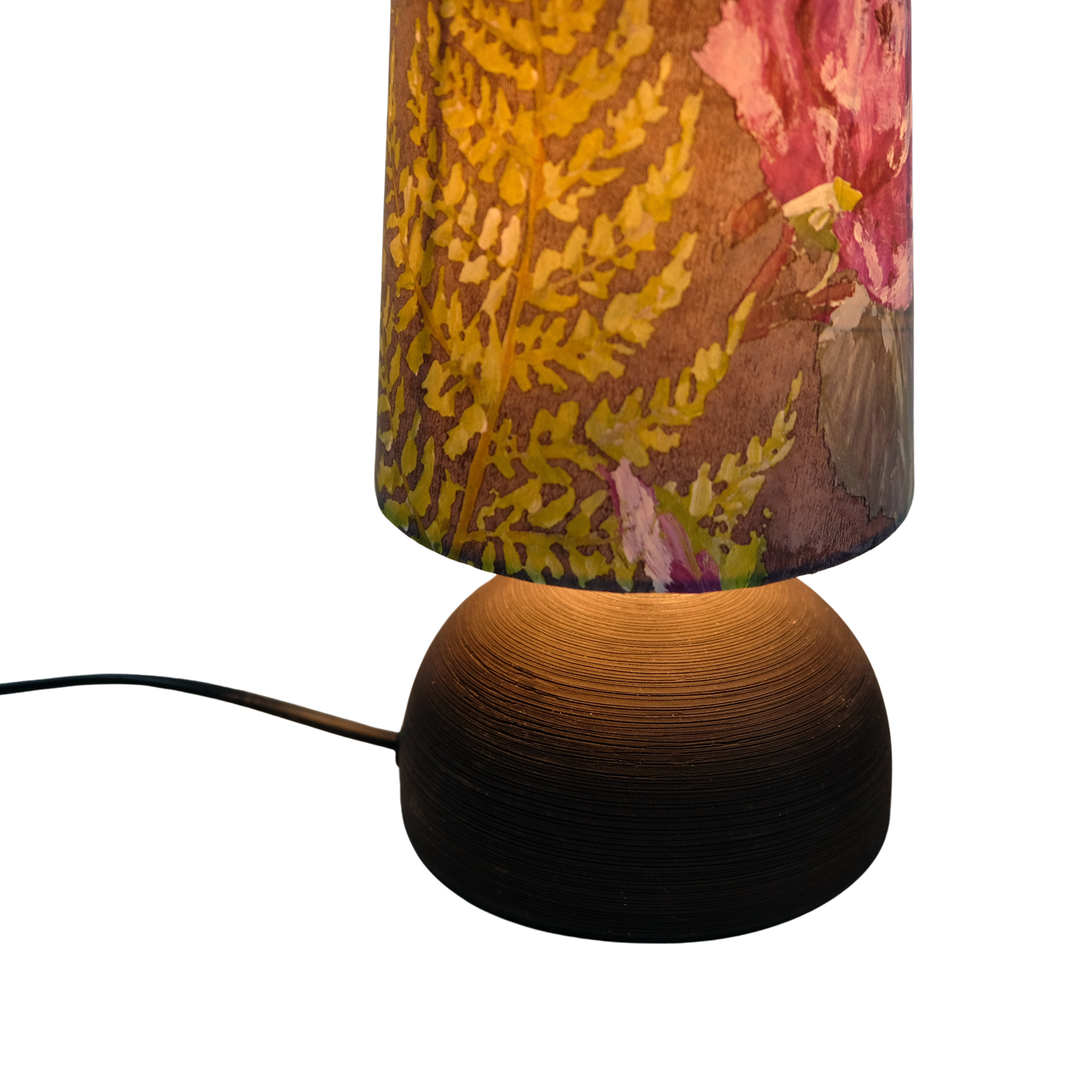 Nachttischlampen mit floraler Tapete – Elegantes Upcycling für dein Zuhause