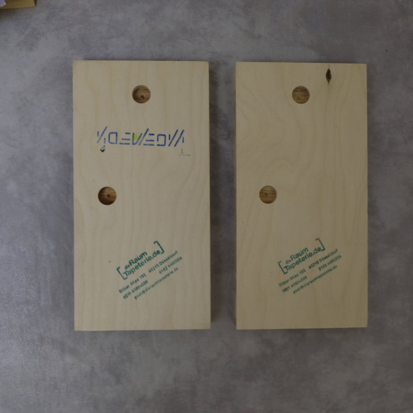 Paket: 2 Tapetenbilder und 2 Postkarten „Blätter Tapete“