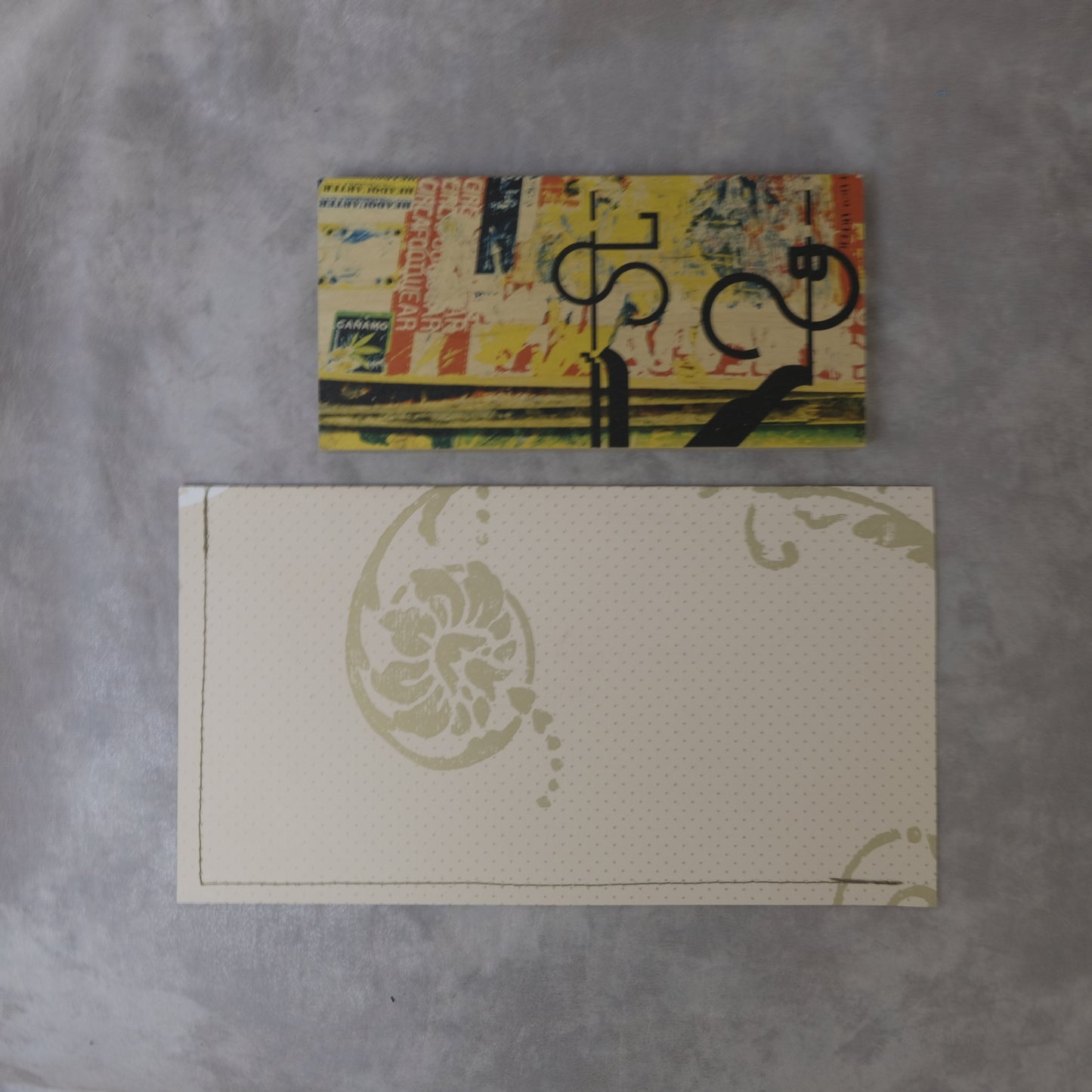 YAGEMEDIA Grafik „Typo-Bild 2/7“ – Historische Typografie trifft modernes Design mit Geschenkverpackung