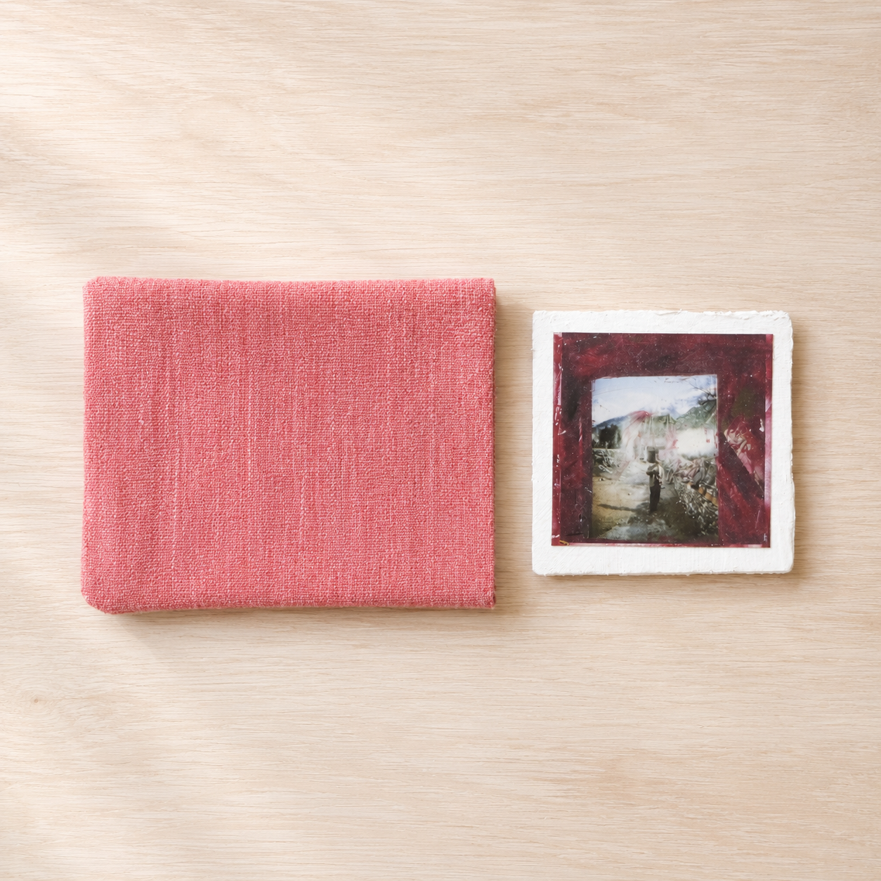 YAGEMEDIA Polaroid „Home sweet home“ – Material Mix