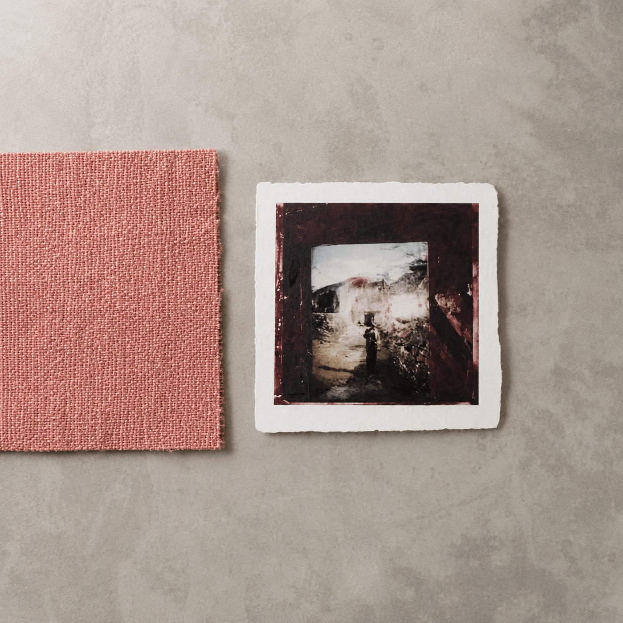 YAGEMEDIA Polaroid „Home sweet home“ – Material Mix